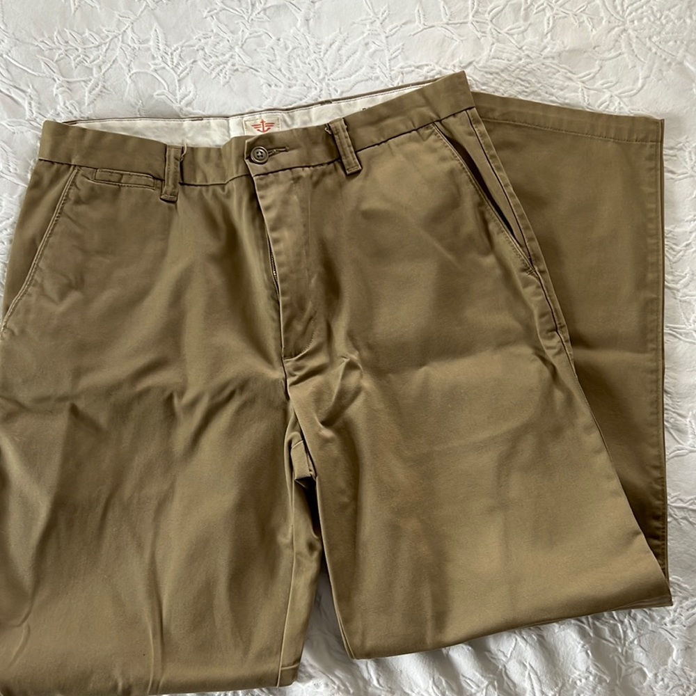Dockers khaki pants